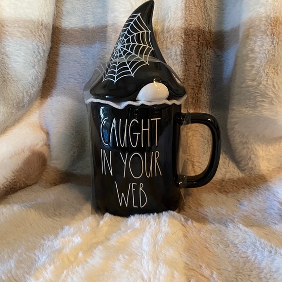 Rae Dunn Halloween mug w/cover GNOME - Picture 1 of 4